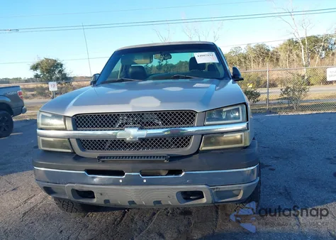 2005 Chevrolet Silverado 1500 Work Truck z USA, uszkodzony, nr VIN 1GCEC14XX5Z259186